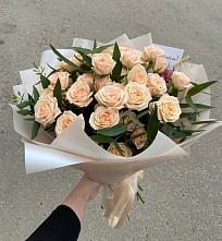 Букет Кремовые розы Латте в Троицком