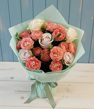 Букет цветов из:  Розы в Троицком
