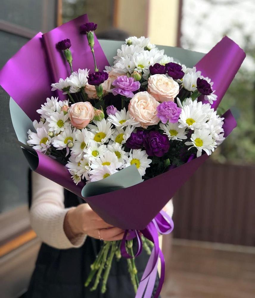 Букет цветов из: Хризантемы, Гвоздики и Розы в Троицком
