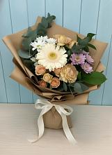 Букет цветов из:  Герберы и Хризантемы в Троицком
