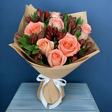 Букет цветов из:  Розы и Альстромерии в Троицком